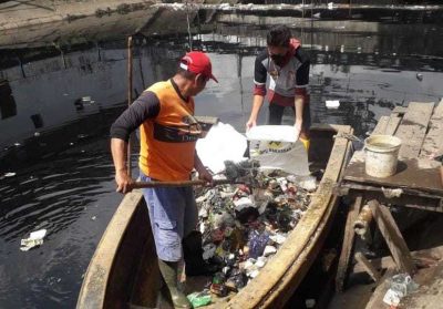 
 Maksimalkan Saluran Air, Dinas PU Rutin Bersihkan Kanal Dari Sampah
