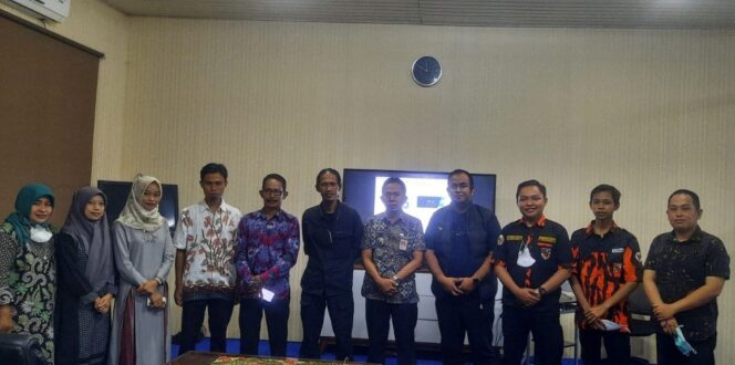 
 Dukung Iwan Dento Terima Kalpataru KLHK, SAPMA PP dan KNPI Usul dibentuk Dewan Lingkungan Daerah